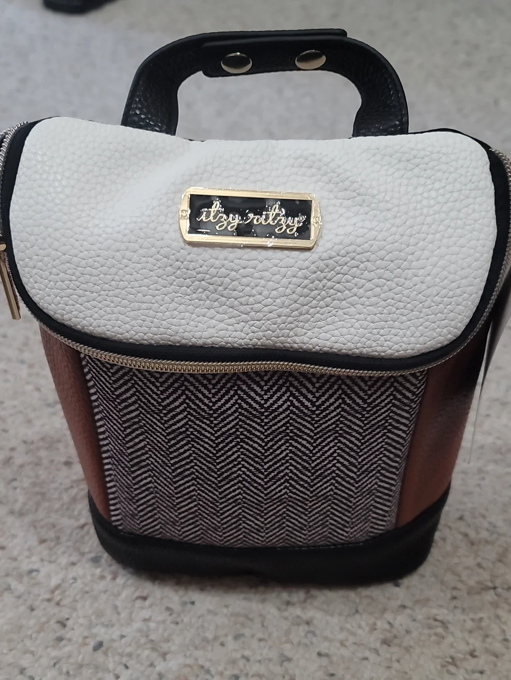 Itzy Ritzy Chill Like a Boss White, Brown & Black Herringbone Bottle Bag